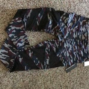 Jessica Simpson leggings